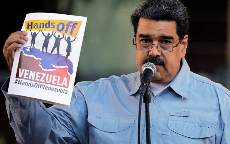 مادورو: حملات سایبری مانع ترمیم زیرساخت های توزیع برق است