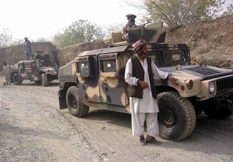 افغانستان، استقرار خودروهای طالبان برای جابجایی زندانیان از پایگاه بگرام